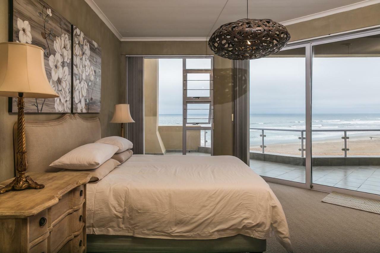 Blue Pearl - Situated Right On The Beach Swakopmund Exterior photo
